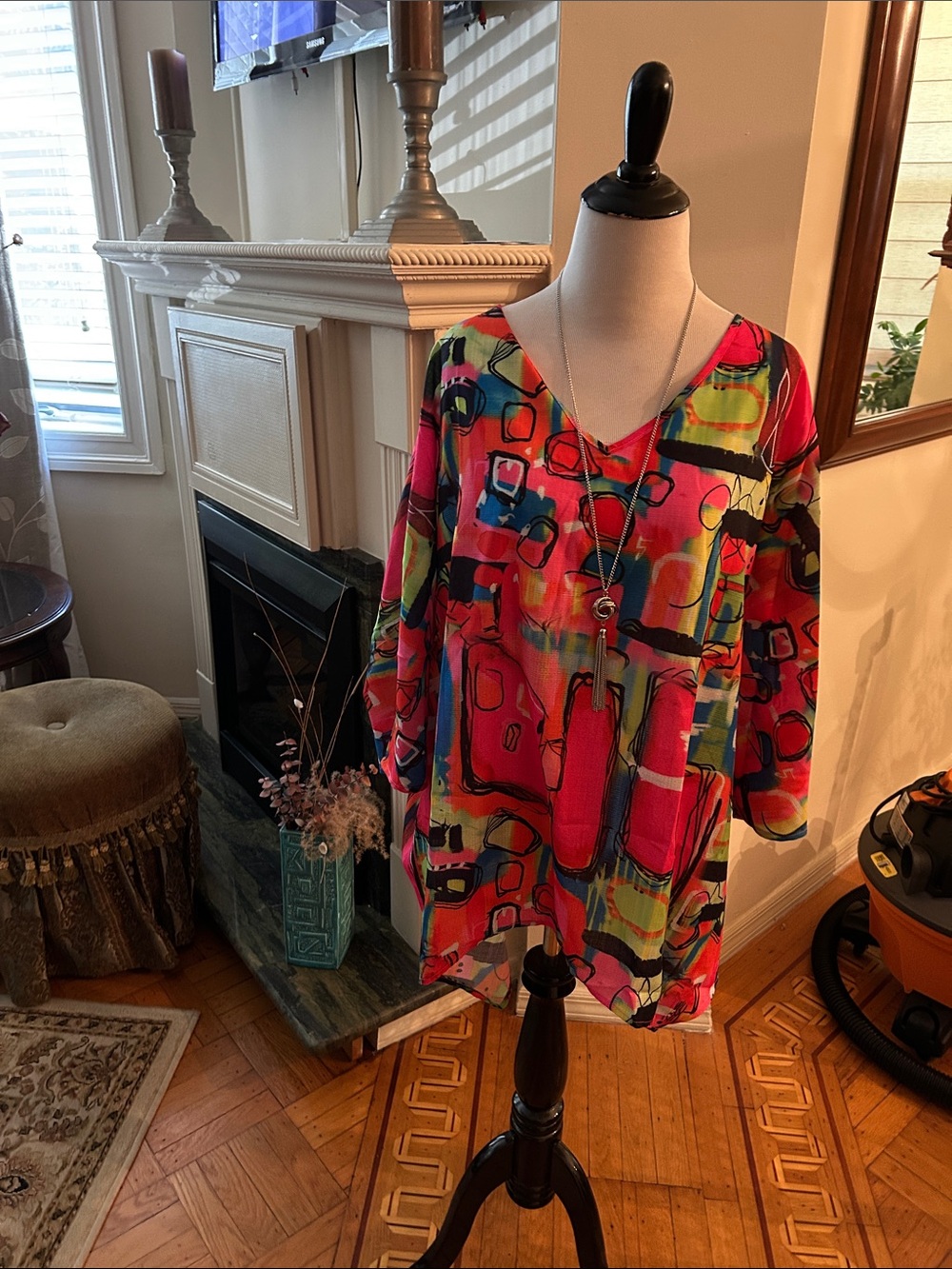Vibrant Abstract Print V-Neck Women's Blouse - Pink Multi